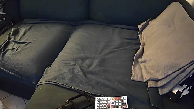 Cesaresweet online show from 11/20/25, 11:47