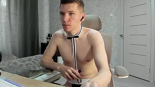 Bananas dick online show from 03/08/26, 07:00