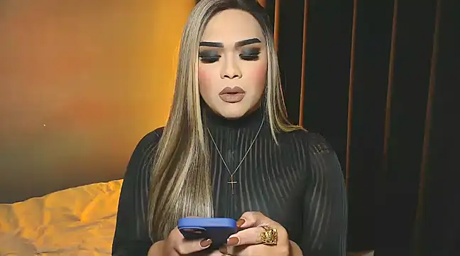 VictoriaEliz online show from 12/20/24, 07:39