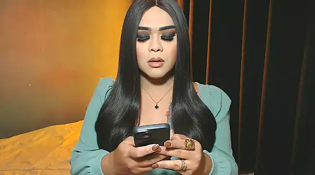 VictoriaEliz online show from 12/26/24, 08:39