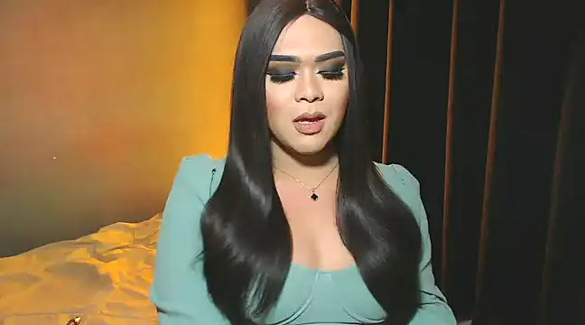 VictoriaEliz online show from 12/26/24, 11:43