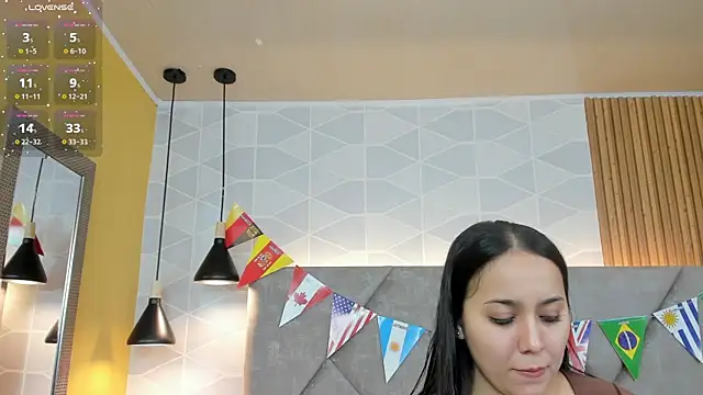 Snapshot of Sammy_Fit_ chatting on 06/25/26, 12:43 Sammy Fit online show from 06/25/26, 12:43