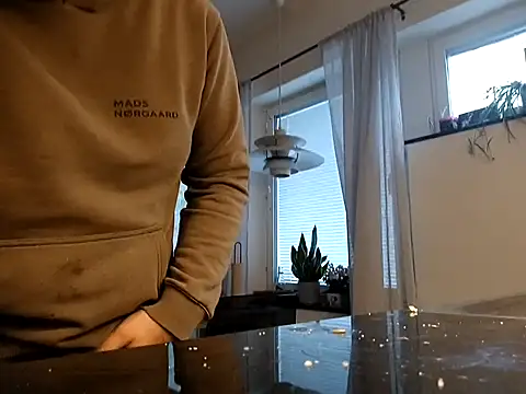 Horny Sweden2022 online show from 10/13/25, 02:40