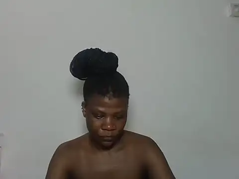 Sweetbaby004 online show from 12/01/25, 07:15