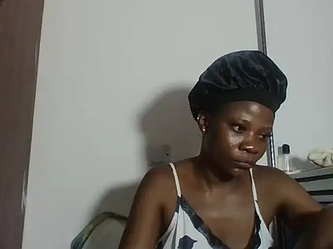 Snapshot of Sweetbaby004 chatting on 02/04/26, 07:42 Sweetbaby004 online show from 02/04/26, 07:42