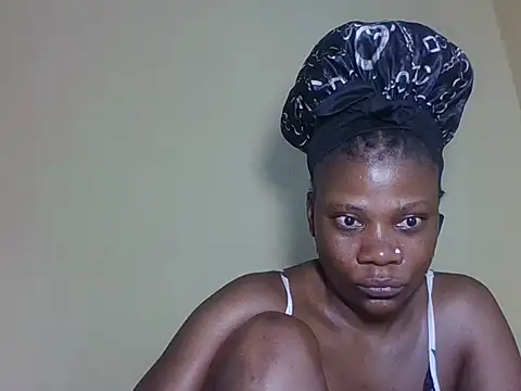 Snapshot of Sweetbaby004 chatting on 06/22/26, 05:15 Sweetbaby004 online show from 06/22/26, 05:15