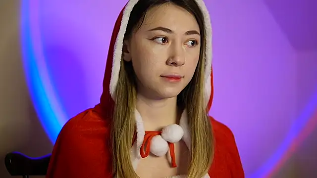 chibi moon  online show from 12/24/24, 05:23