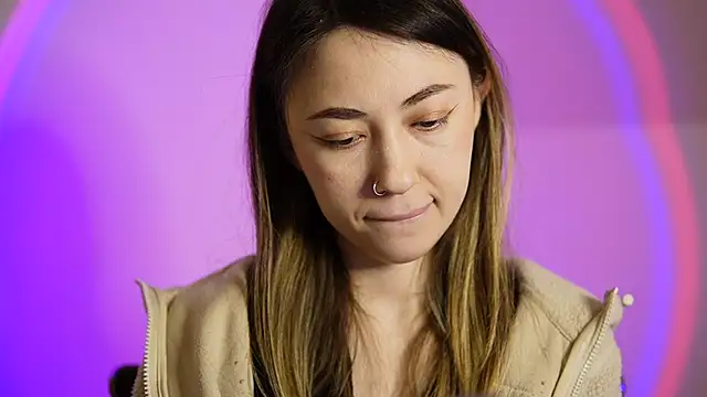 chibi moon  online show from 01/27/25, 08:17