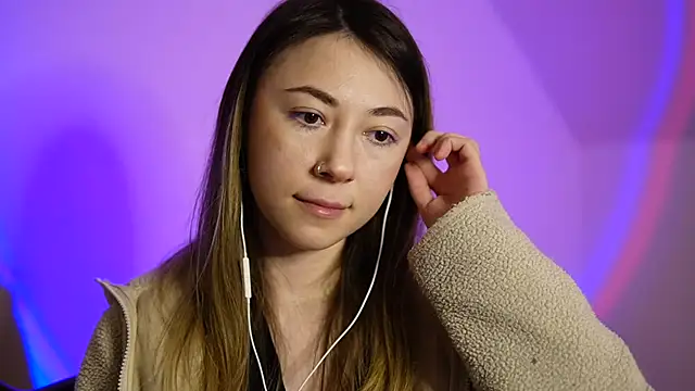 chibi moon  online show from 01/09/25, 05:43