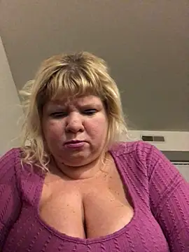 JemJensen30 online show from 12/19/24, 07:07