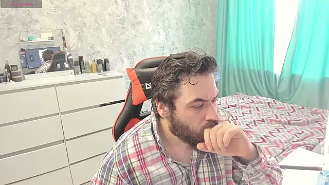 Morlaios online show from 03/28/26, 01:45