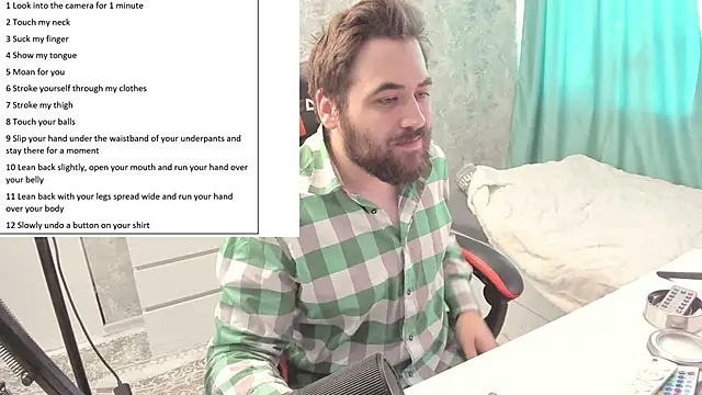 Morlaios online show from 10/04/25, 10:28