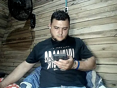 Arcangel 05 online show from 05/10/26, 04:38