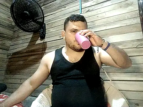 Arcangel 05 online show from 04/12/26, 04:49