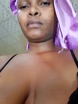 SweetAppleCandyxx online show from 09/27/25, 07:36