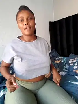 SweetAppleCandyxx online show from 03/27/26, 02:51