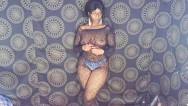 LunaRai online show from 01/10/26, 12:06