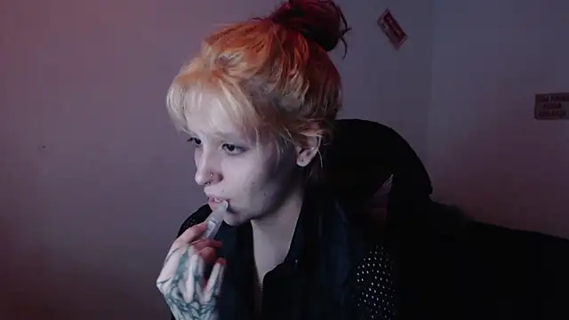 MaryJannes online show from 11/21/25, 06:12