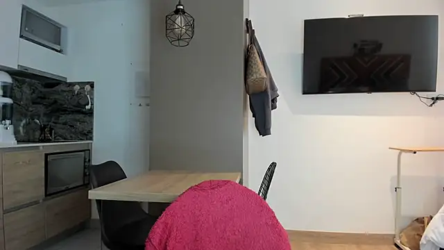 alexademie1 online show from 01/15/25, 09:30