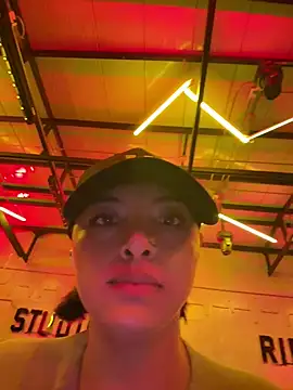 alexademie1 online show from 02/12/25, 03:49