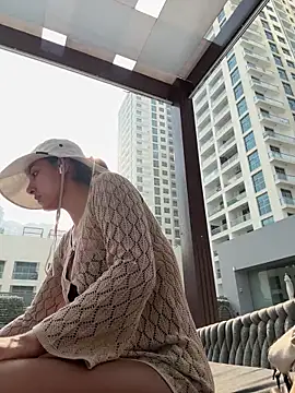 alexademie1 online show from 10/11/25, 04:57