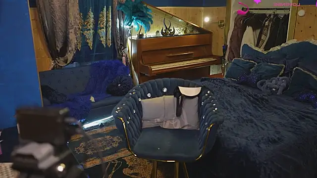 Snapshot of VanessaDoyle chatting on 02/08/26, 03:10 VanessaDoyle online show from 02/08/26, 03:10