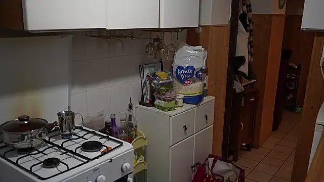 VanessaDoyle online show from 11/18/25, 08:28