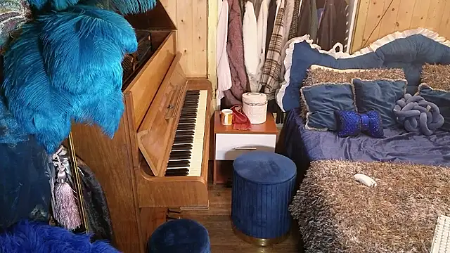 Snapshot of VanessaDoyle chatting on 01/18/26, 03:37 VanessaDoyle online show from 01/18/26, 03:37