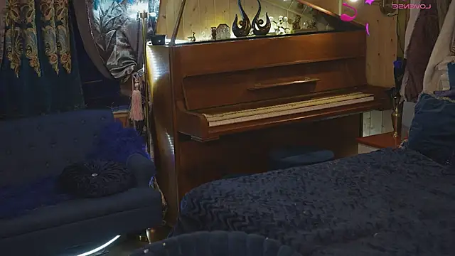 Snapshot of VanessaDoyle chatting on 02/02/26, 07:24 VanessaDoyle online show from 02/02/26, 07:24