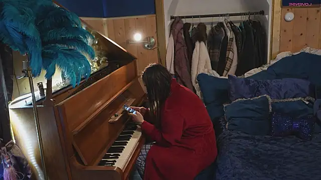 Snapshot of VanessaDoyle chatting on 02/09/26, 08:45 VanessaDoyle online show from 02/09/26, 08:45