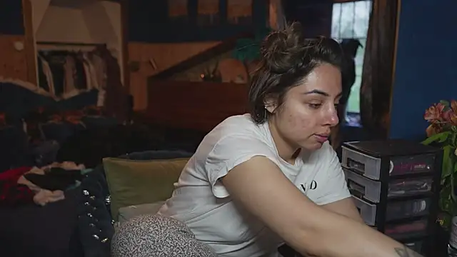 VanessaDoyle online show from 04/08/26, 05:03