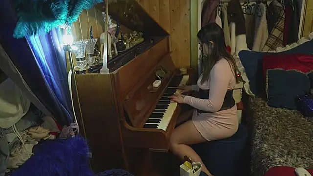 VanessaDoyle online show from 11/21/25, 04:17