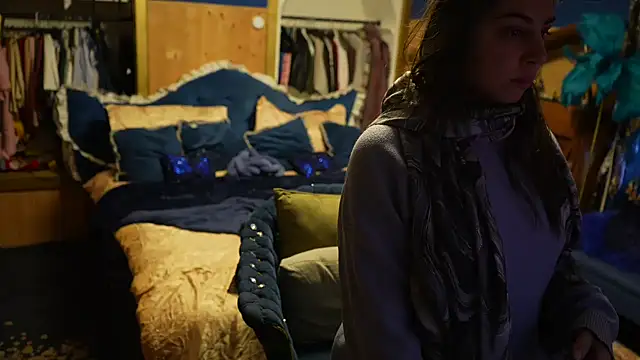 VanessaDoyle online show from 03/25/26, 08:35