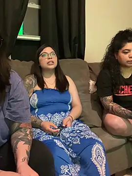 drizzypeach602 online show from 03/21/26, 03:41