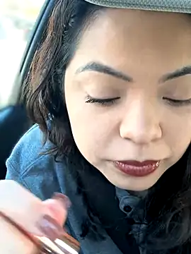 drizzypeach602 online show from 11/07/25, 06:23