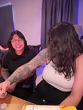 drizzypeach602 online show from 12/21/25, 01:41