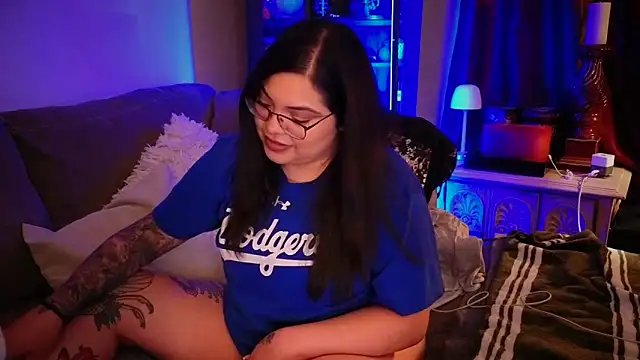 drizzypeach602 online show from 04/24/26, 01:40