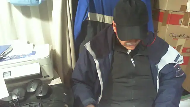 nonnomaturobisex online show from 01/18/26, 10:51