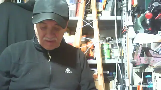 Snapshot of nonnomaturobisex chatting on 10/10/25, 07:53 nonnomaturobisex online show from 10/10/25, 07:53