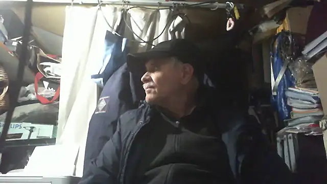 nonnomaturobisex online show from 02/06/26, 08:21