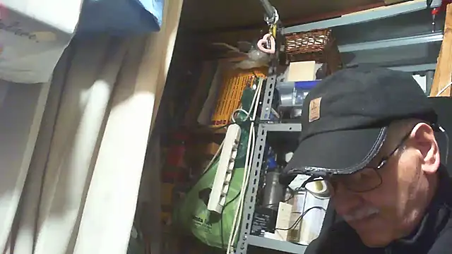 Snapshot of nonnomaturobisex chatting on 10/12/25, 08:37 nonnomaturobisex online show from 10/12/25, 08:37