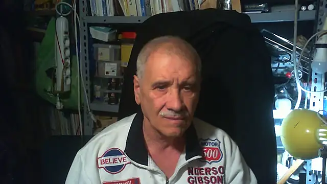 Snapshot of nonnomaturobisex chatting on 10/03/25, 09:00 nonnomaturobisex online show from 10/03/25, 09:00