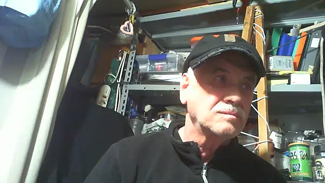 Snapshot of nonnomaturobisex chatting on 10/11/25, 04:52 nonnomaturobisex online show from 10/11/25, 04:52