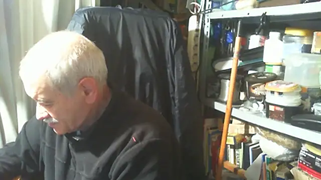 Snapshot of nonnomaturobisex chatting on 11/03/25, 07:57 nonnomaturobisex online show from 11/03/25, 07:57