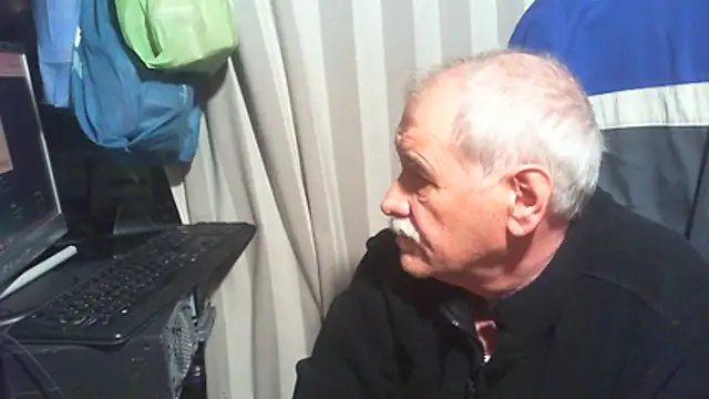 nonnomaturobisex online show from 04/22/26, 02:13