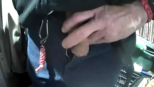 Snapshot of nonnomaturobisex chatting on 11/27/25, 10:59 nonnomaturobisex online show from 11/27/25, 10:59