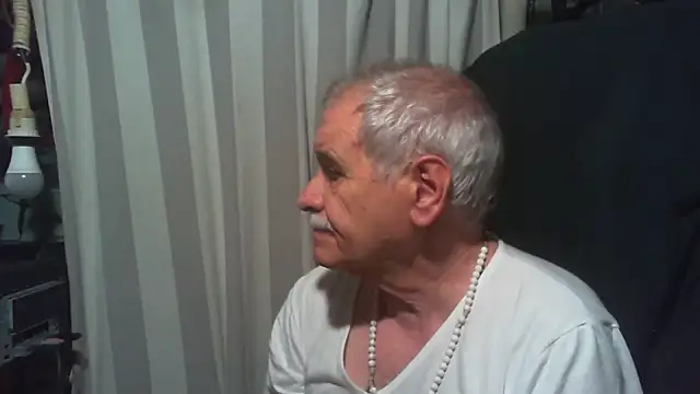 nonnomaturobisex online show from 05/21/26, 08:44
