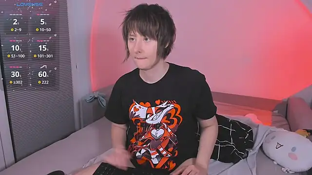 Snapshot of mothkink chatting on 07/20/26, 07:27 mothkink online show from 07/20/26, 07:27