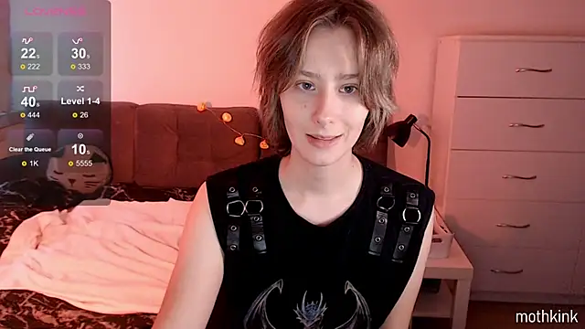 mothkink online show from 10/27/25, 02:51