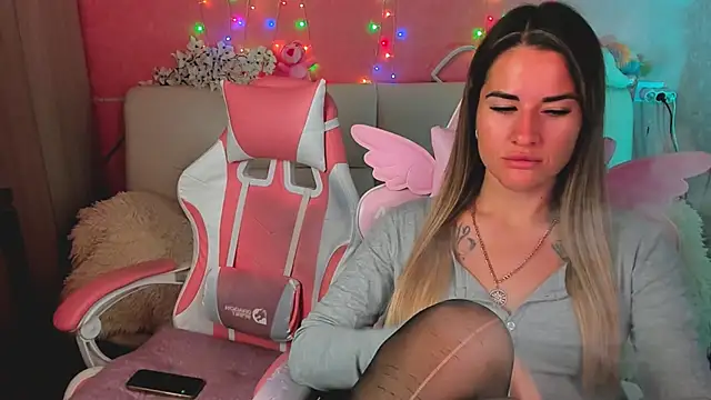 ivannatompsonnn online show from 06/01/26, 03:07